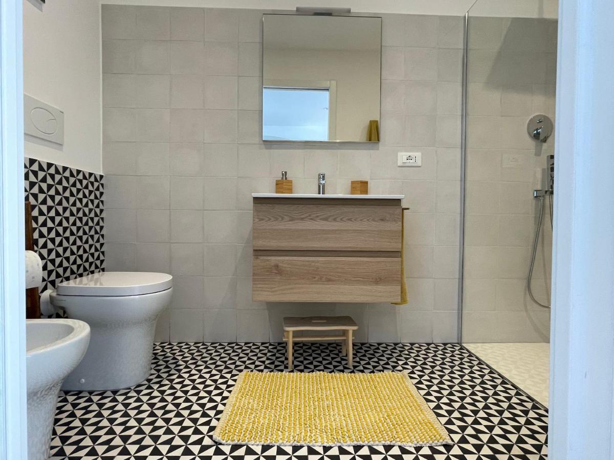I Mezzanini Di Palazzo Bonaccorsi Apartment Милацо Екстериор снимка