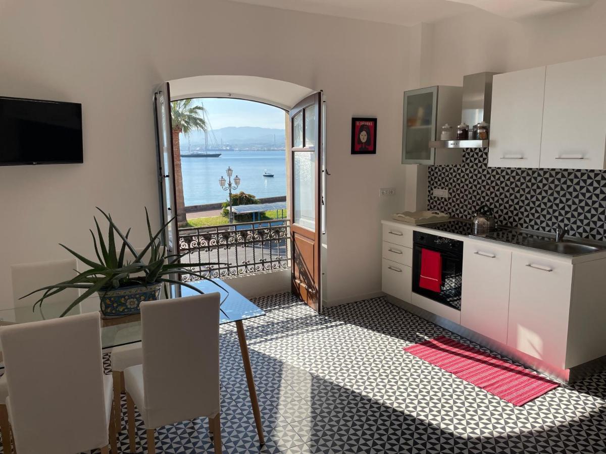 I Mezzanini Di Palazzo Bonaccorsi Apartment Милацо Екстериор снимка