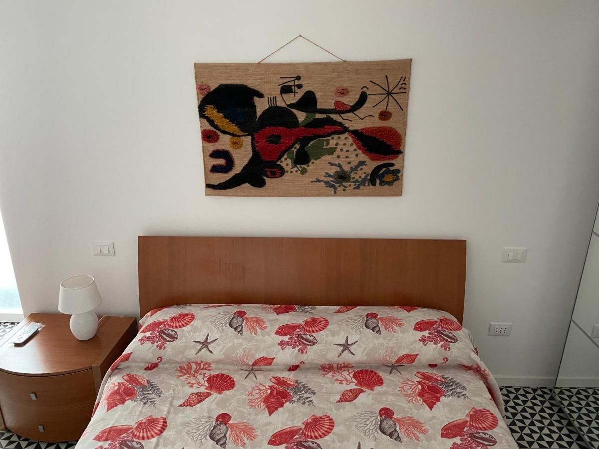 I Mezzanini Di Palazzo Bonaccorsi Apartment Милацо Екстериор снимка